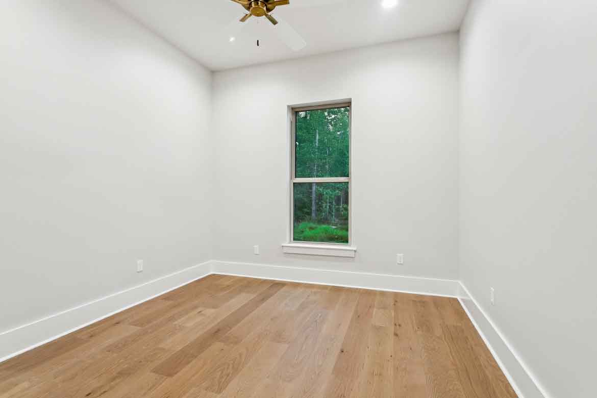 10-508-Blue-Heron-Lane-Bedroom