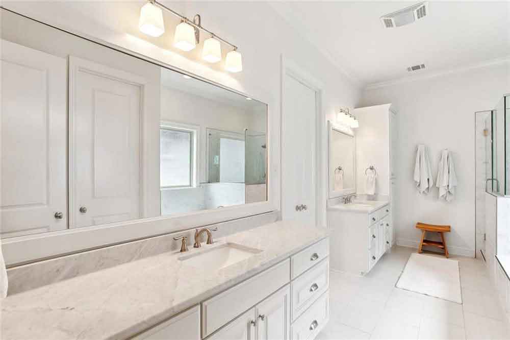 12-1092-Cypress-Crossing-Primary-Bathroom