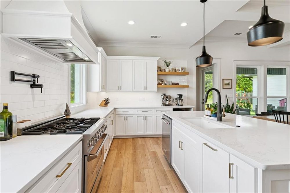 12- 1166 Audubon Pkwy Kitchen Counters