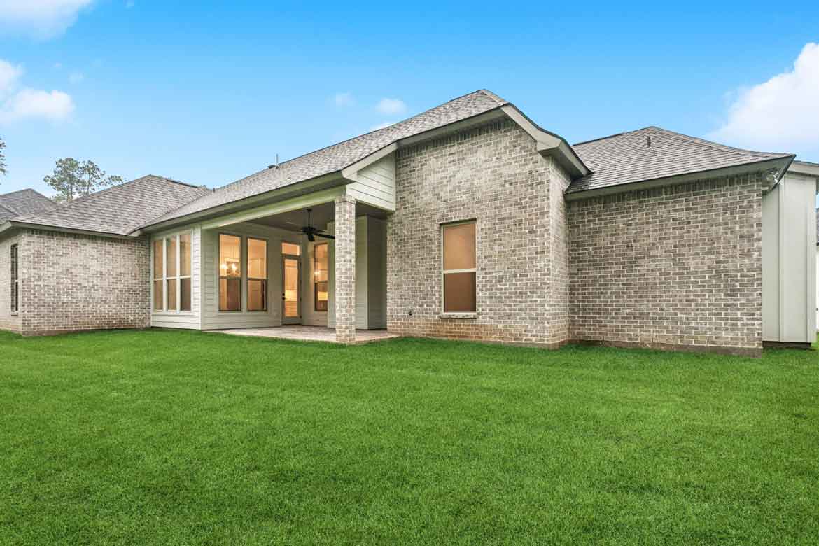 12-508-Blue-Heron-Lane-Rear-Exterior