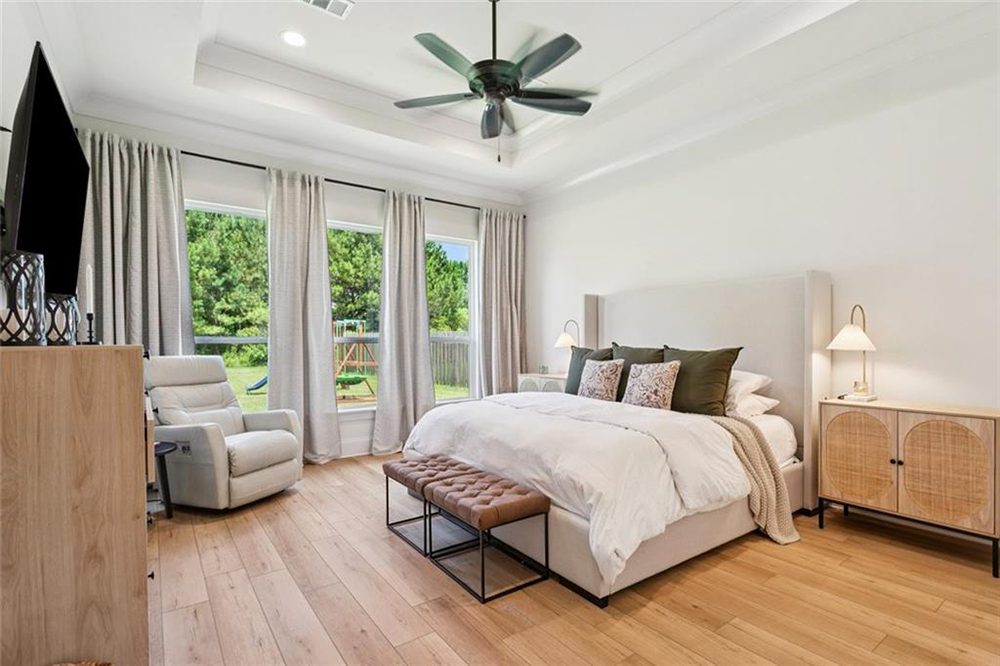 13- 1166 Audubon Pkwy Master Bedroom