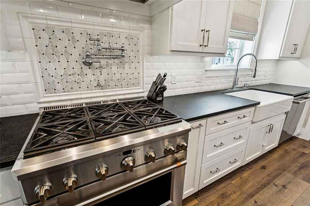 13-1656-Audubon-6-Burner-Stove