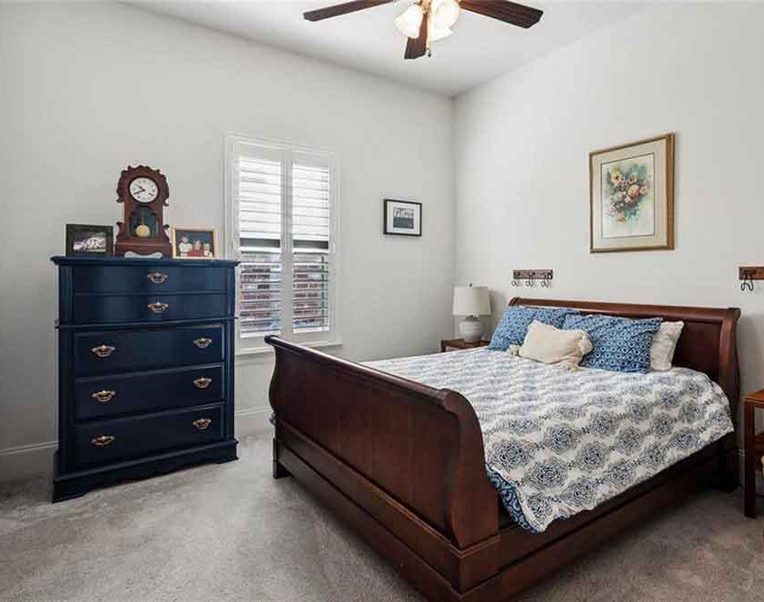 13-Guest-Bedroom-721-Night-Heron-Ln