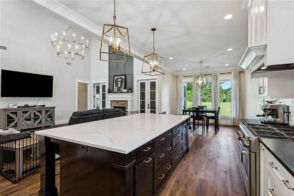 14-1656-Audubon-Eat-In-Breakfast-Room