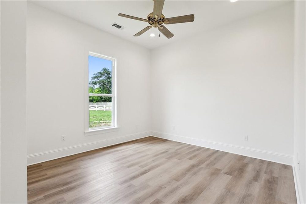 14- 479 Bedico Room View