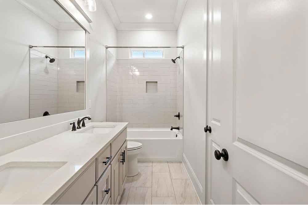 14-8025-Bedico-Trail-Bathroom
