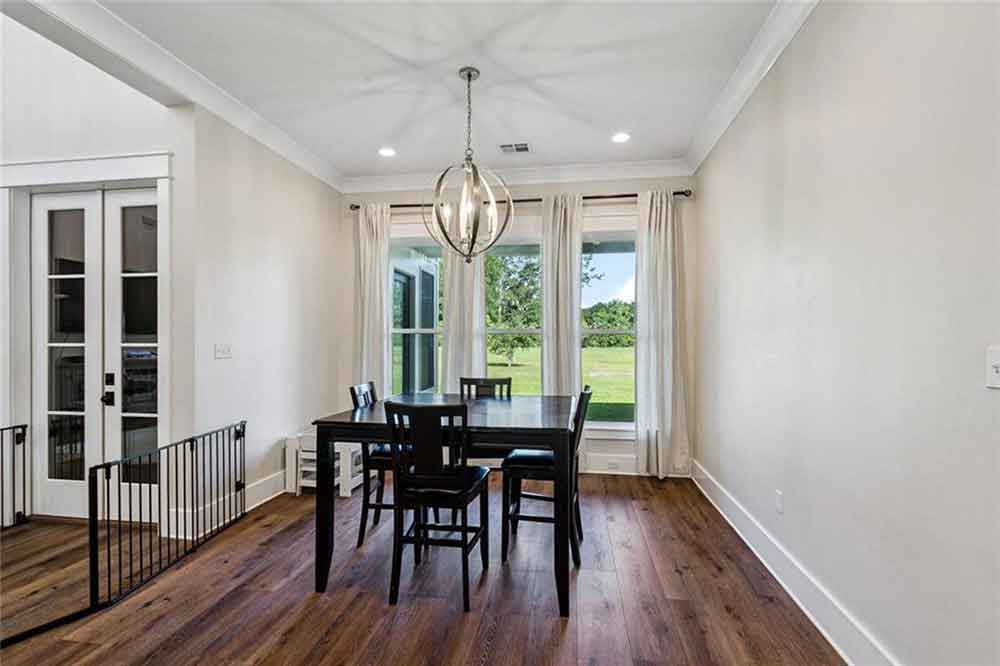 15-1656-Audubon-Breakfast-Room