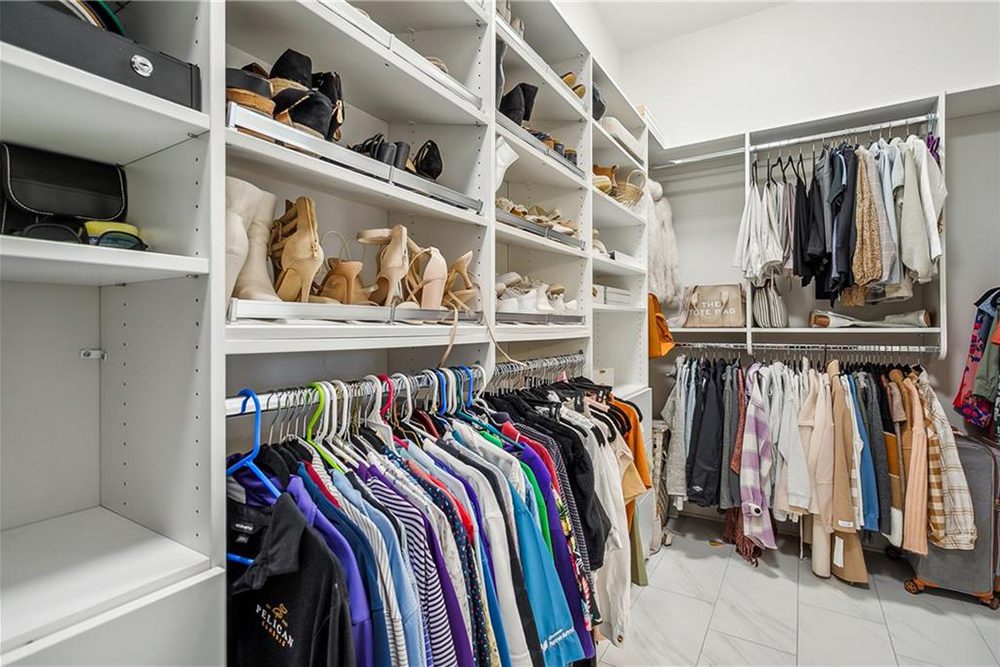 16-432 Blue Heron Primary Walk In Closet