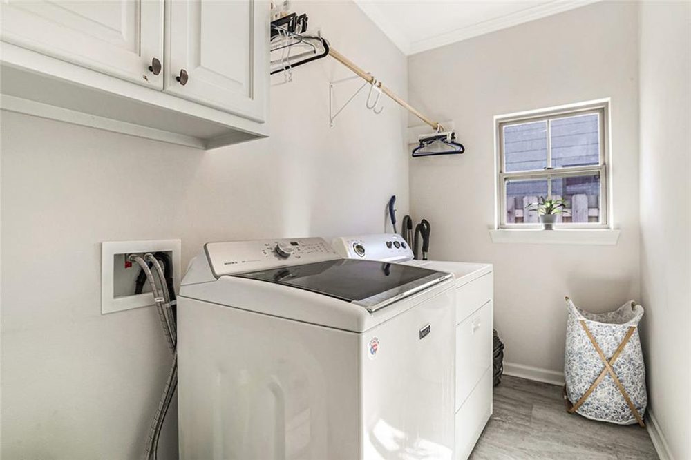 17- 3108 Lost Lake Laundry