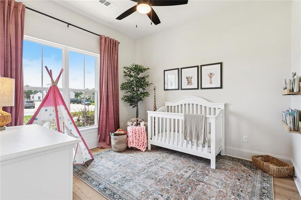 18- 1166 Audubon Pkwy Baby Room