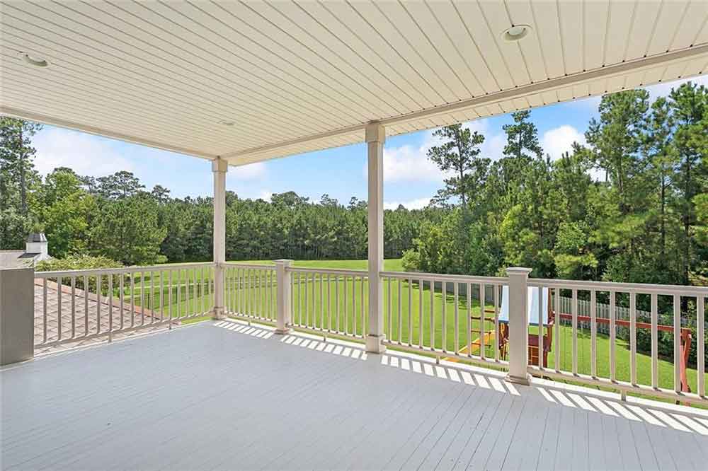21-208-Merion-Circle-Upstairs-Balcony