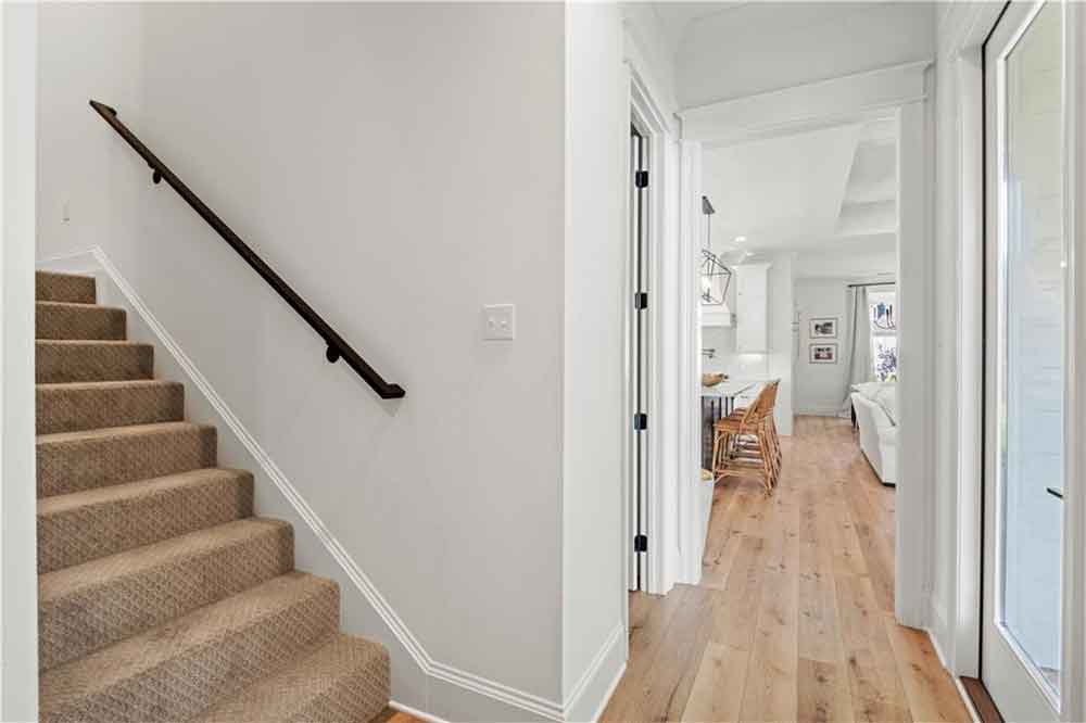 22-1505-Blck-Pine-Court