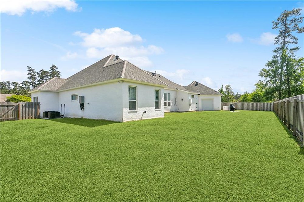 28-200 Merion Circle