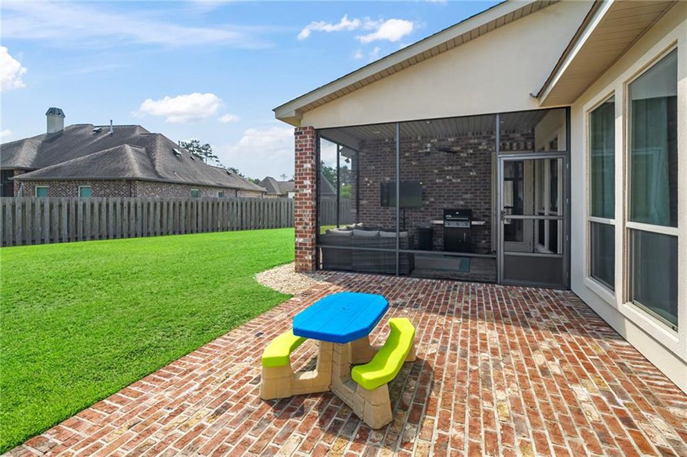 29-274 W. Longview Court