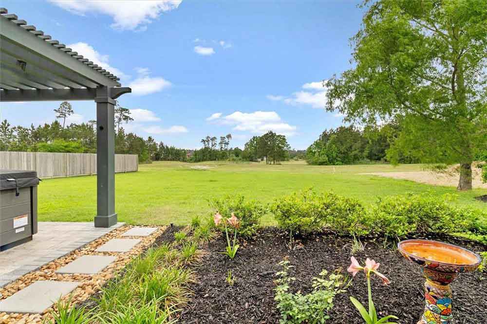 29-435-Bedico-Parkway-1