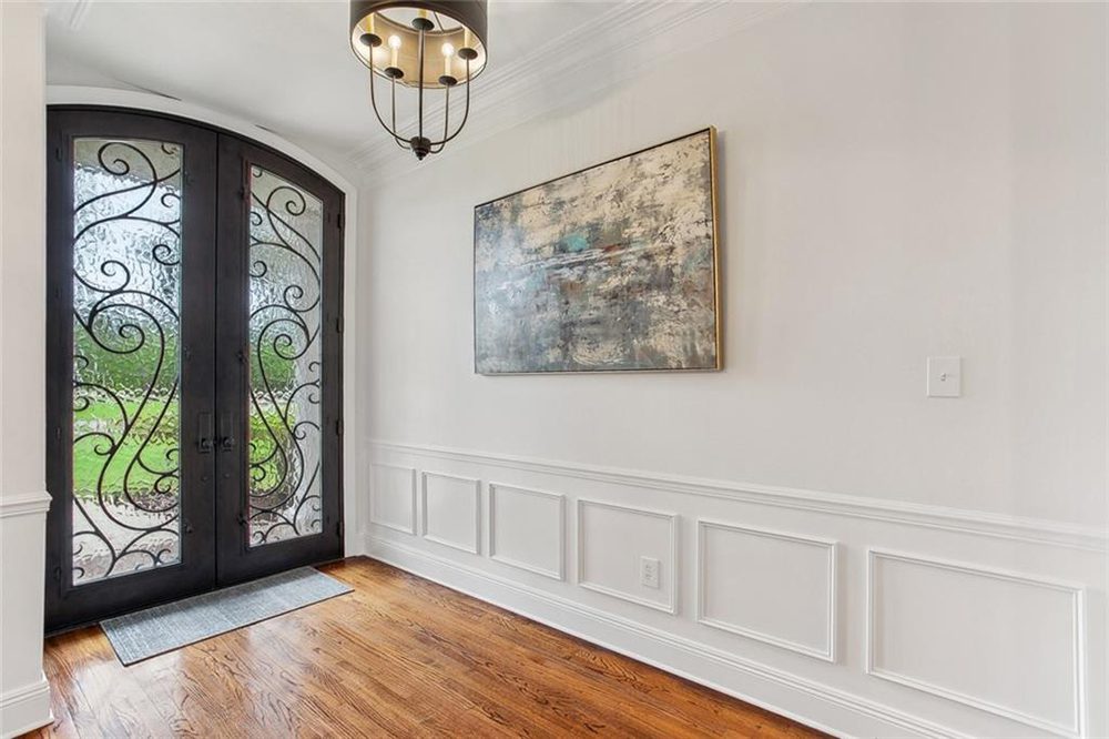 3- 717 Sugar Pine Circle Entryway