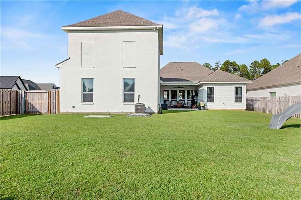 30-1505-Blck-Pine-Court