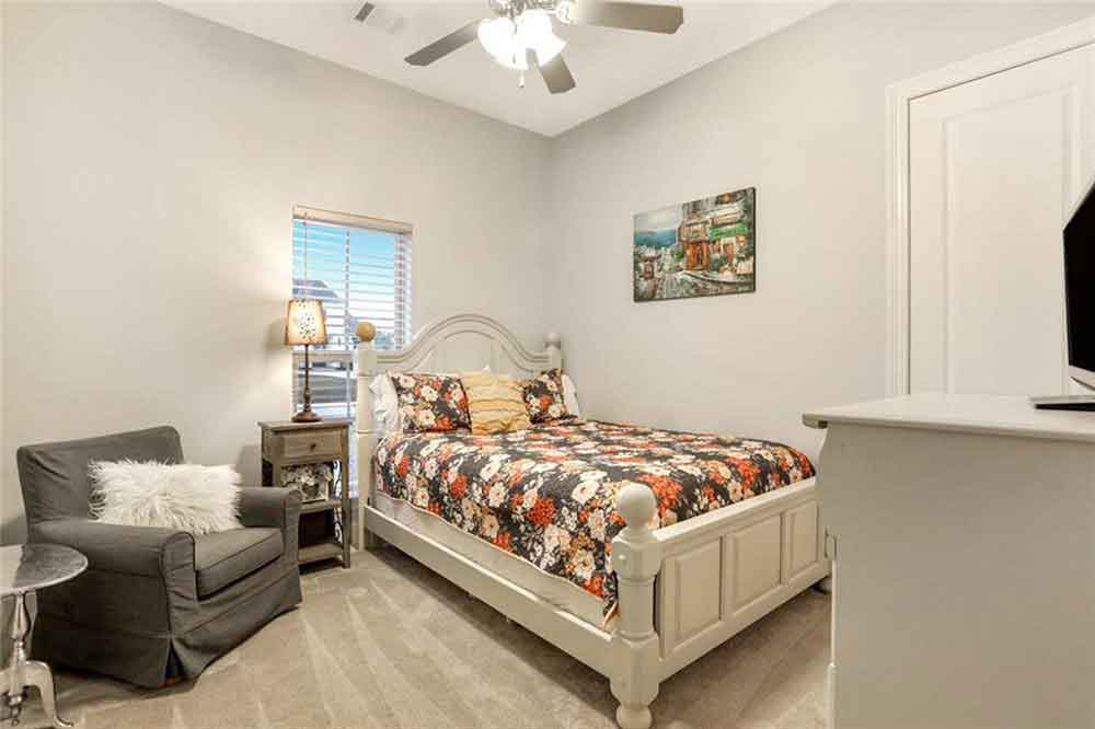 33-745-Grey-Heron-Guest-Bedroom