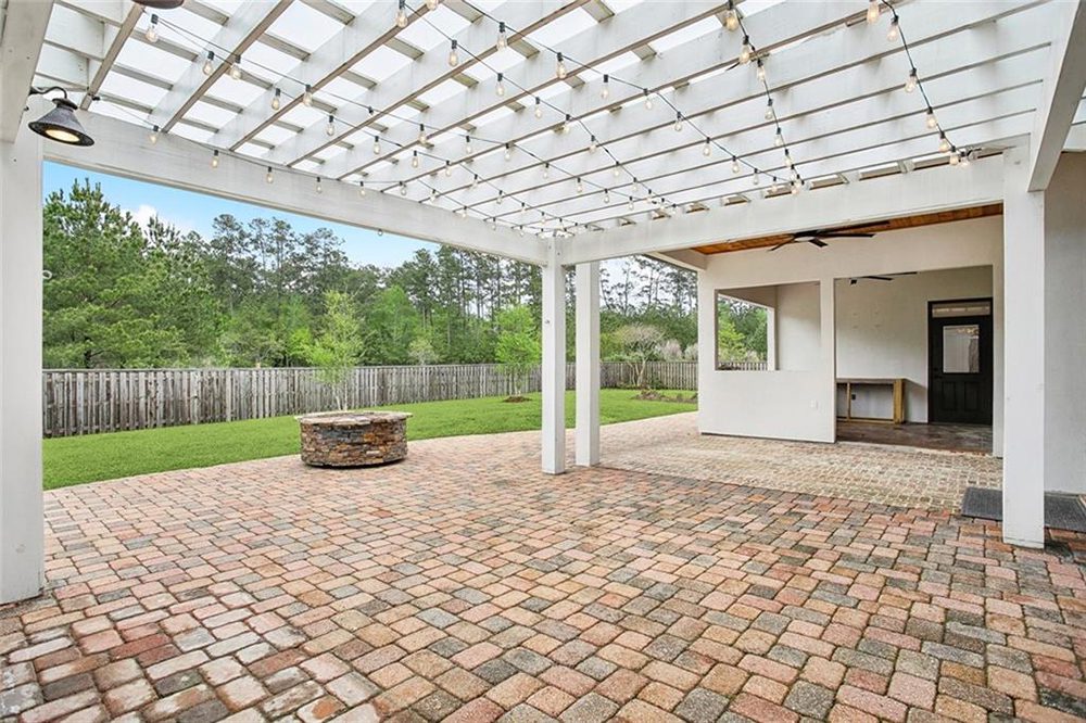 34- 717 Sugar Pine Circle Firepit