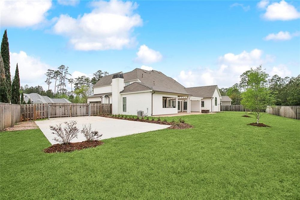 38- 717 Sugar Pine Circle Extra Parking