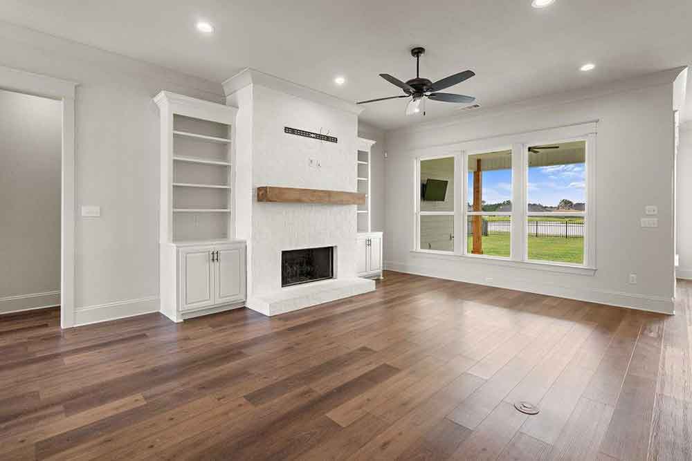 4-8025-Bedico-Trail-Cozy-Fireplace