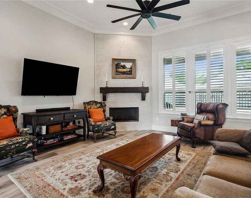 4-Corner-Fireplace-721-Night-Heron-Ln