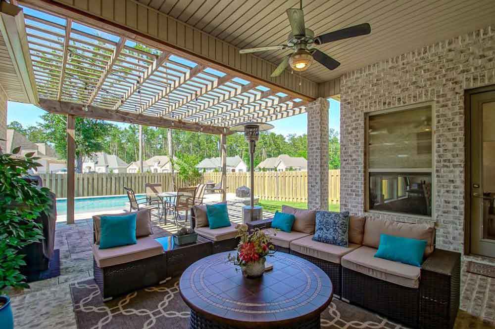 43-745-Grey-Heron-Outdoor-Patio