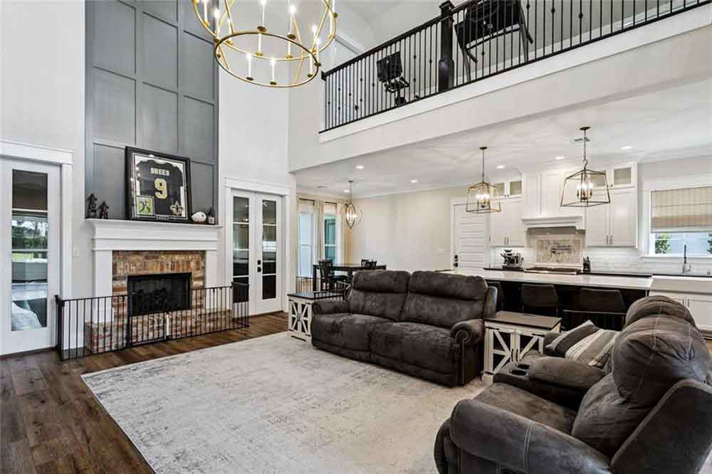 5-1656-Audubon-Living-Room