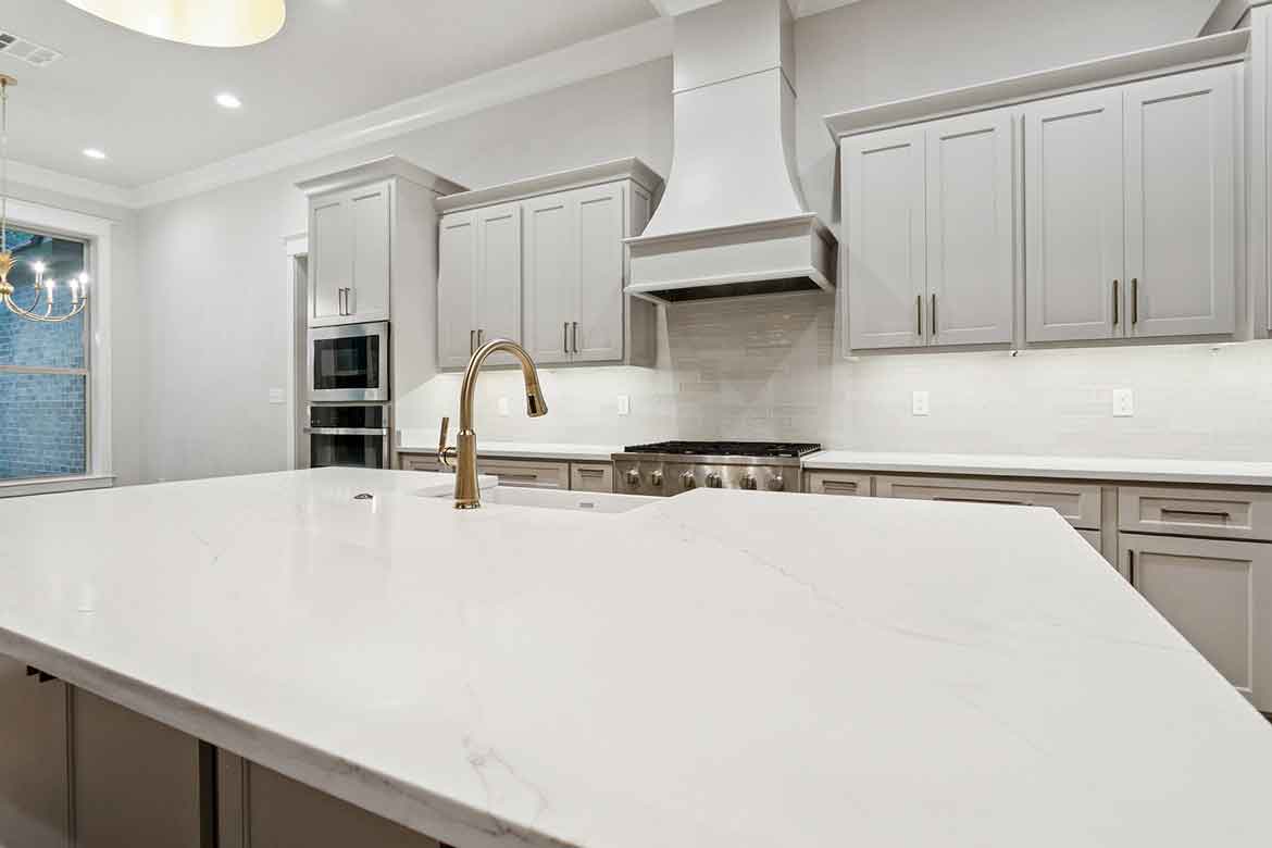 5-508-Blue-Heron-Ln-Large-Kitchen-Island