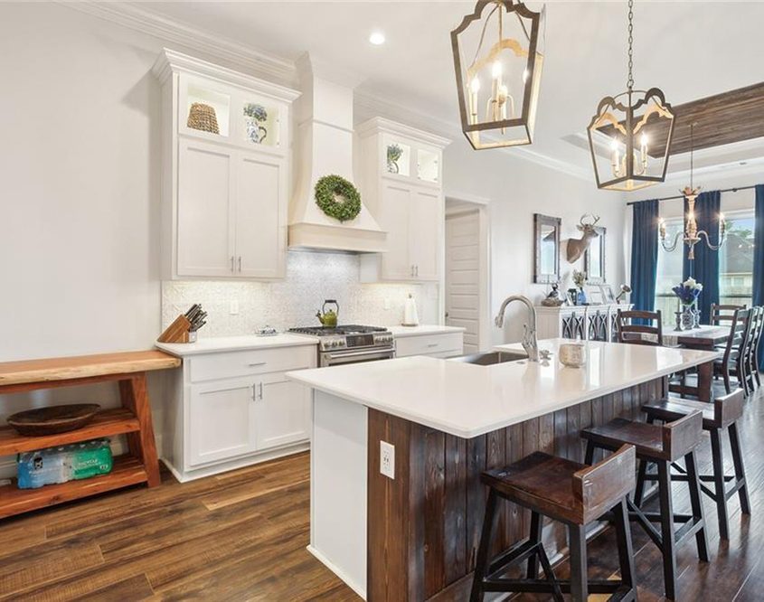 7- 2060 Cypress Crossing Side Kitchen