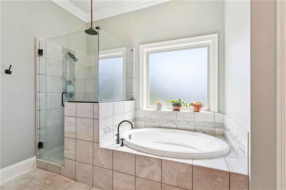 8-1084-Cypress-Crossing-Soaking-Tub