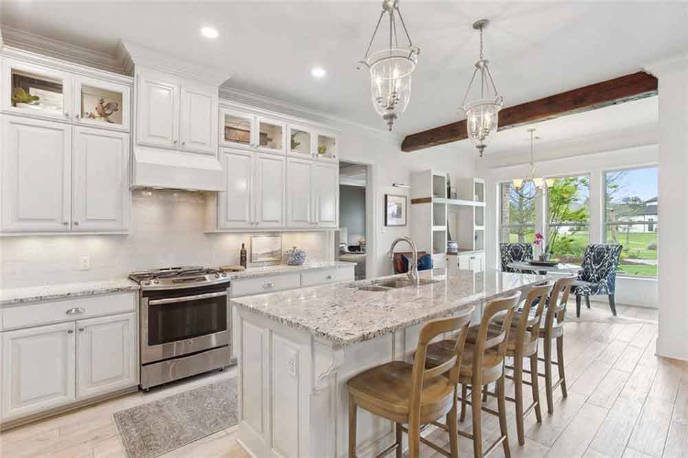 8-1092-Cypress-Crossing-Kitchen-Island