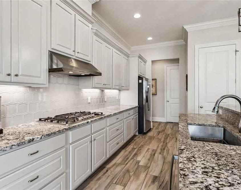 8-Gas-Stove-Range-721-Night-Heron-Ln