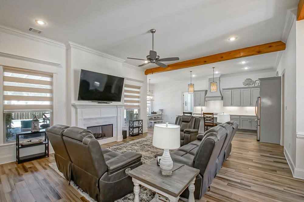 9-745-Grey-Heron-Wood-Beam