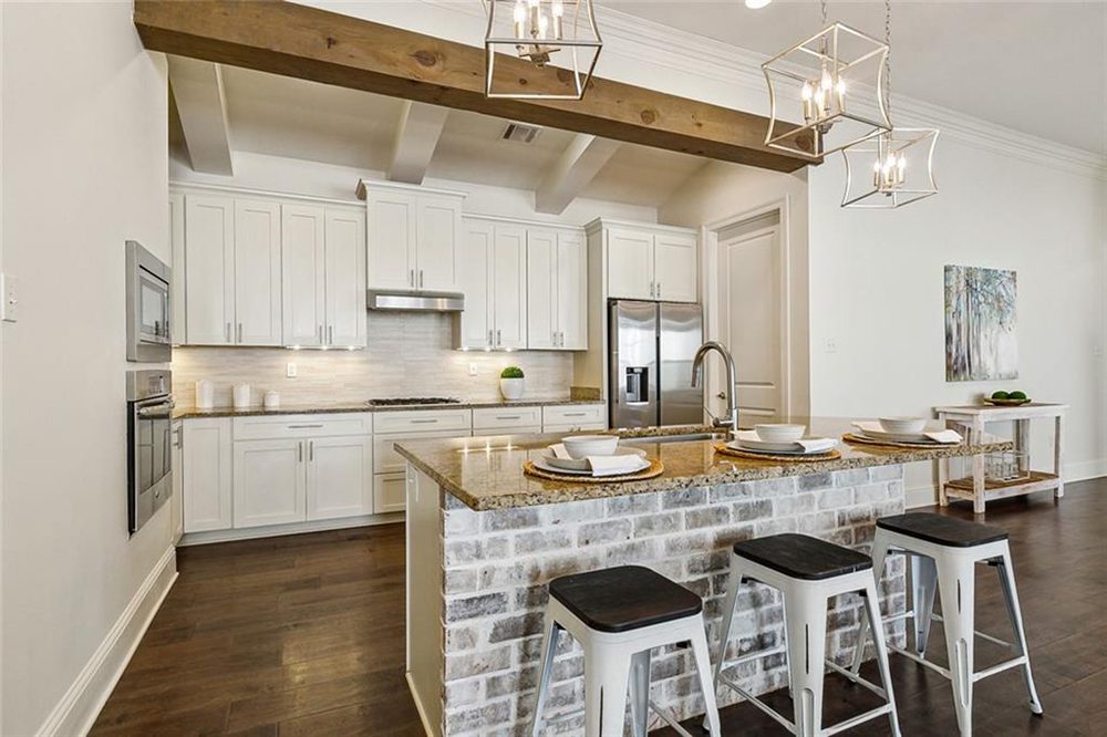 9-Kitchen Island Seating 116 St. Calais Place